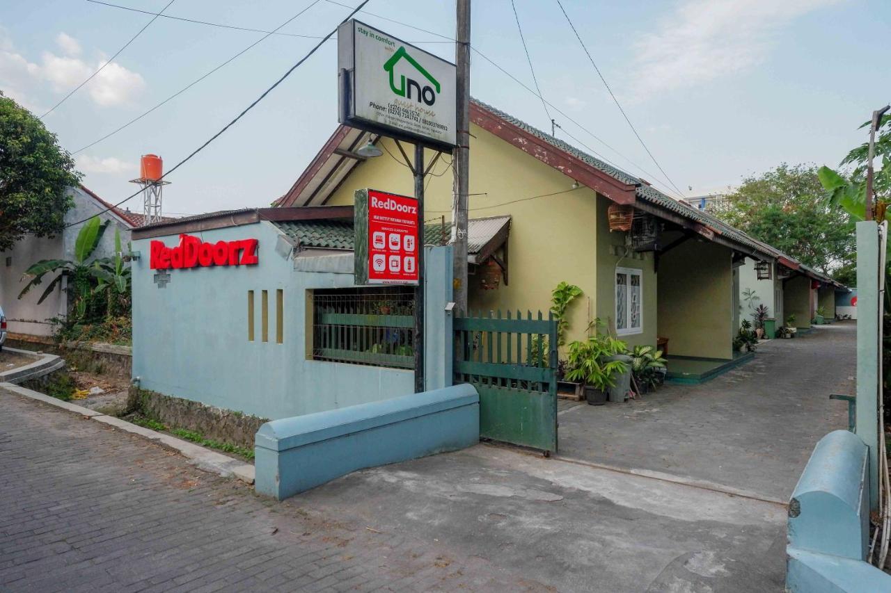 Reddoorz Near Institut Pertanian Yogyakarta Hotel Exterior photo