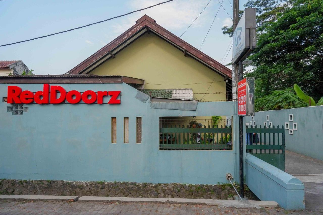 Reddoorz Near Institut Pertanian Yogyakarta Hotel Exterior photo